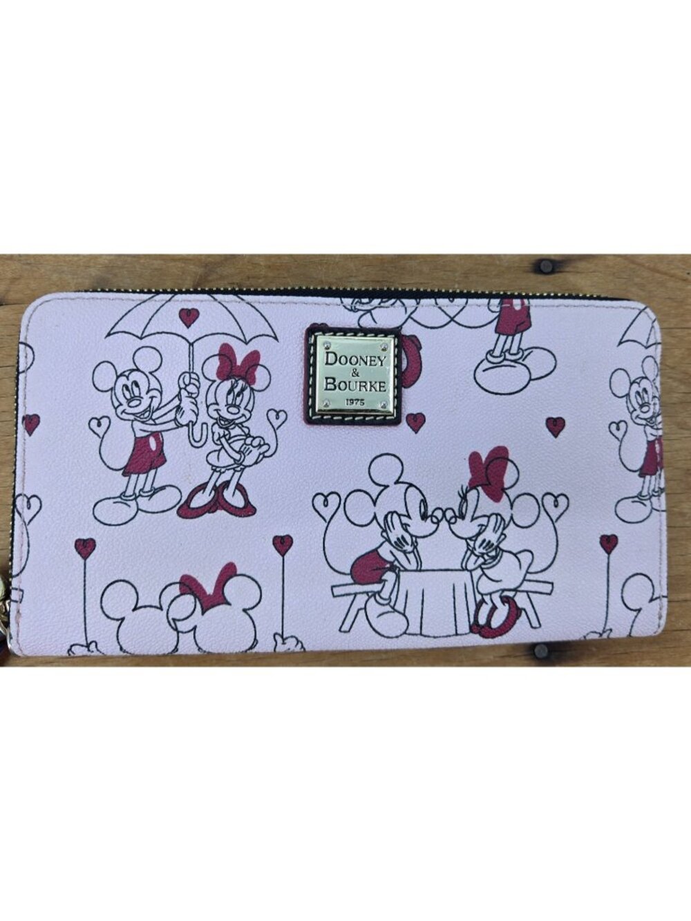 Dooney & Bourke Mickey Minnie Wristlet Wallet 2022 Valentines Day Pink